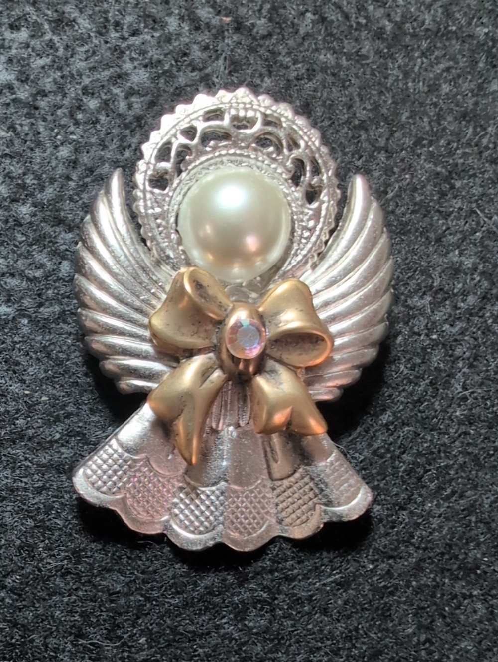 Jac Win signed Silver-Tone Angel Brooch with Gold Bow and Pearl Accent